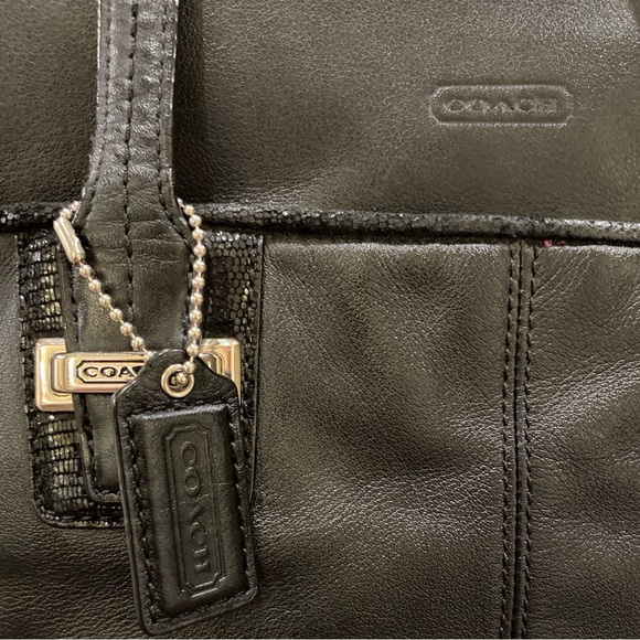 🔥 SALE 🔥 COACH TAYLOR LEATHER NORTH/SOUTH TOTE - F25941 - Picture 10 of 15